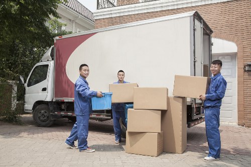 Local moving van service in Lewisham for homes and businesses